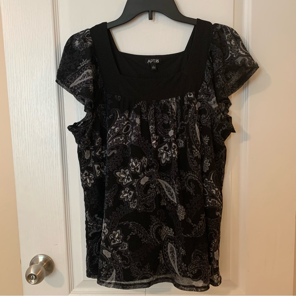 Apt. 9 paisley patterned blouse